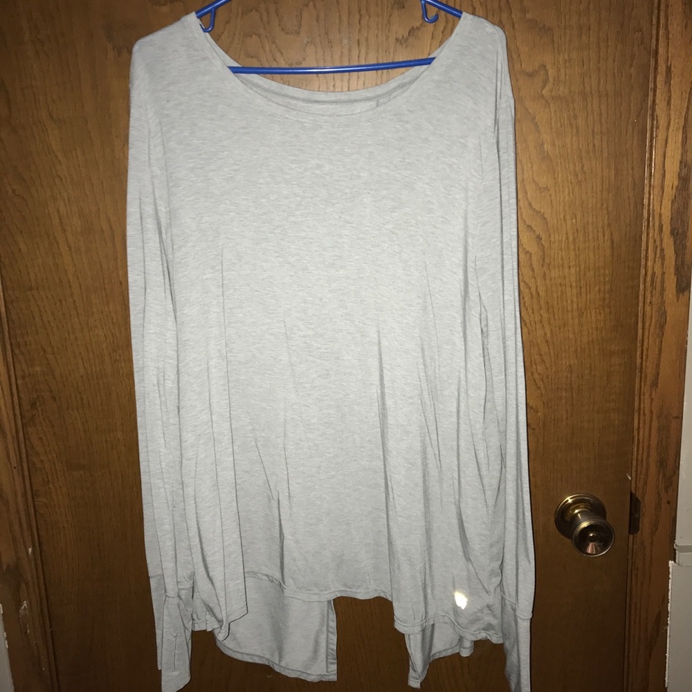 Gap fit long sleeve top